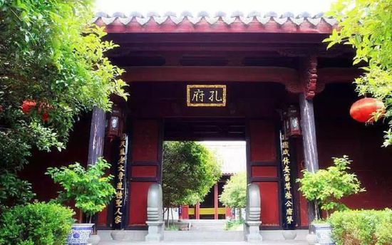 門(mén)票那么貴 沒(méi)法玩耍了！
