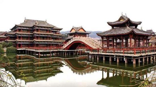 門(mén)票那么貴 沒(méi)法玩耍了！