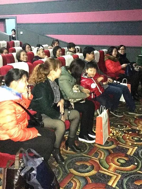 節(jié)日總是開心的，媽媽寶寶永遠(yuǎn)是諸女神心中最愛！
