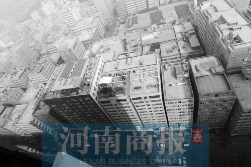 鳥瞰鄭州某城中村，密密麻麻全是樓 記者 鄧萬里/攝