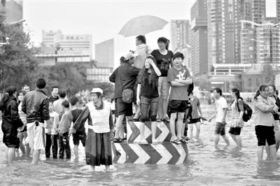 住建部：擬用10年改變各地“逢雨看?！睜顩r