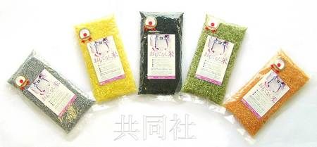 為紀念東京申奧成功，日本長崎縣佐世保市一家食品公司發(fā)售了“五色盛典！用日本的技術‘招待客人之米’”。