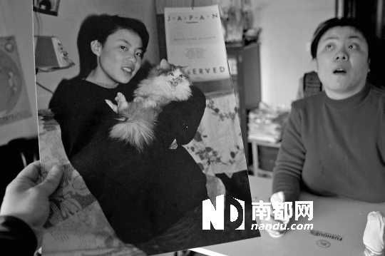 昔日的清純與秀美，如今，卻終身癱瘓、生活不能自理。C FP供圖