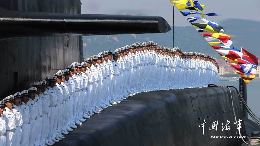 威武的核潛艇官兵。軍報(bào)記者-喬天富攝