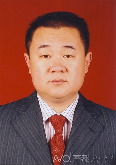 慶安副縣長被曝學歷造假、妻子吃空餉 紀委介入