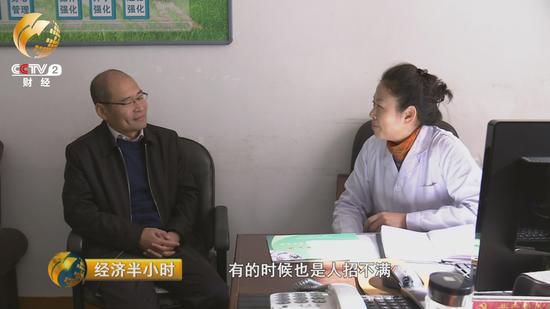 養(yǎng)老機(jī)構(gòu)負(fù)責(zé)人直接上門(mén)招聘的情況，在哈爾濱衛(wèi)生學(xué)校幾乎每周都有。