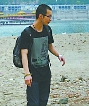 喜歡考古的小楊。受訪者供圖