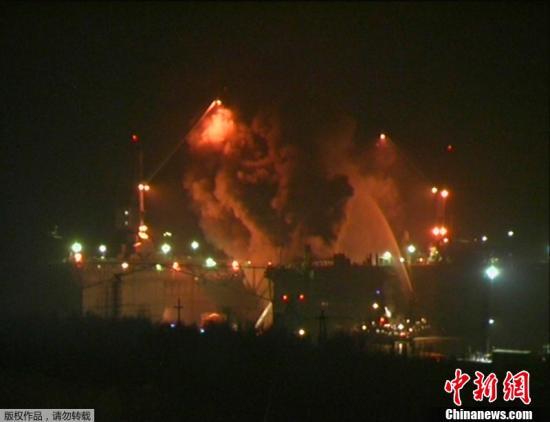 資料圖：2011年12月29日晚間，俄羅斯摩爾曼斯克州一艘名為“葉卡捷琳堡”號的核潛艇起火。