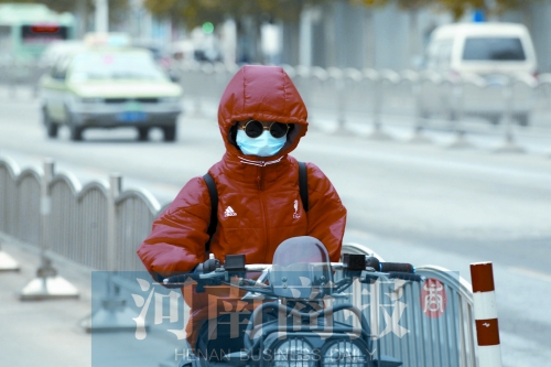 全副武裝，抵抗寒風