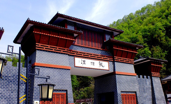 母親節(jié)，帶上爸媽去撒歡吧?。? uploadpic=