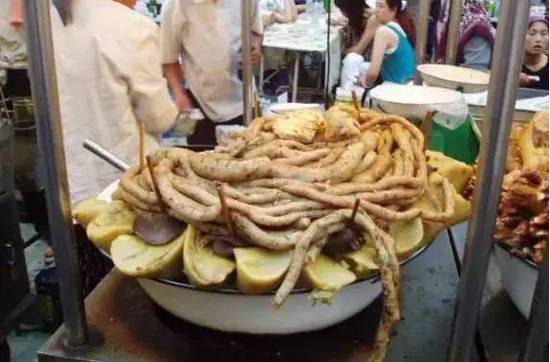 新疆奇葩”黑暗料理“ 你吃過嘛？