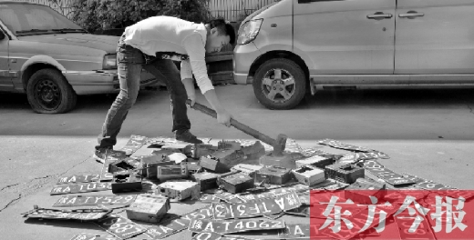“老的哥”揭“黑車(chē)”猖獗原因，建議倒查假車(chē)牌、出租車(chē)使用機(jī)打發(fā)票