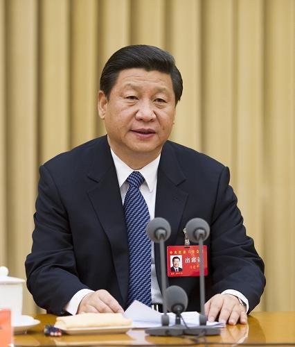 12月15日至16日，中央經(jīng)濟(jì)工作會(huì)議在北京舉行。中共中央總書記、中央軍委主席習(xí)近平發(fā)表重要講話。溫家寶、李克強(qiáng)、張德江、俞正聲、劉云山、王岐山、張高麗出席會(huì)議。新華社記者李學(xué)仁攝