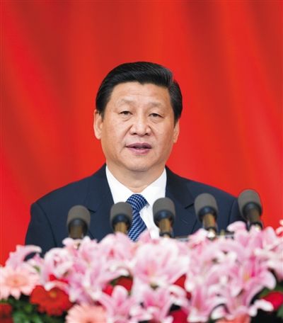 2012年12月4日,首都各界在北京人民大會堂集會,隆重紀念現(xiàn)行憲法公布施行三十周年。