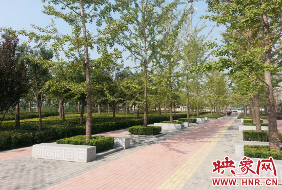 綠色生態(tài)廊道建設(shè)為市民提供了更多的休閑娛樂的場所。