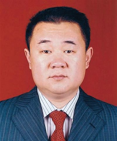 慶安縣委常委、副縣長董國生