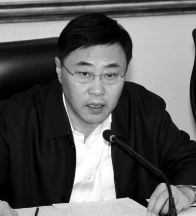 尚冰新任中國移動(dòng)董事長，此前任工信部副部長。