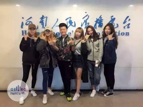 路飛終于體驗了一回“他在叢中笑”的感覺！