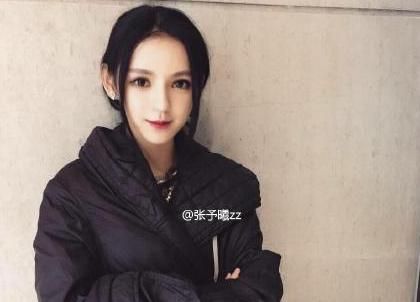 國(guó)民老公王思聰?shù)木p聞女友張予曦，93年