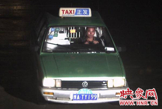 肇事嫌疑車輛及司機(jī)照片。