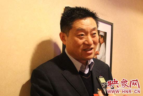 全國人大代表、輝縣市孟莊鎮(zhèn)南李莊村黨支部書記范海濤