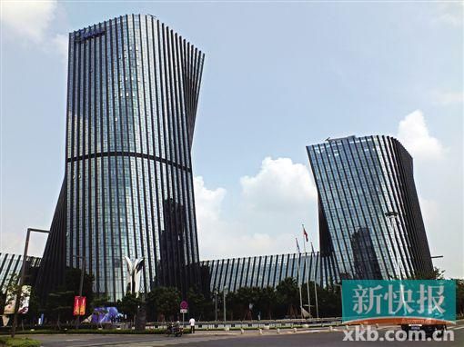 佛山順德北滘鎮(zhèn)，美的總部大樓。該公司是民營(yíng)企業(yè)的佼佼者。
