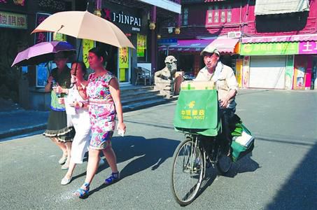 午后兩三點(diǎn)臭氧污染最嚴(yán)重，市民盡量避免戶外活動。