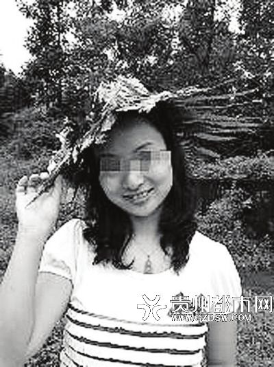 李某生活照。