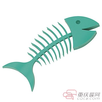 守著稱重的魚，吃起來好像沒那么多，他們玩起了“魚骨拼圖”…… 魚骨 拼圖