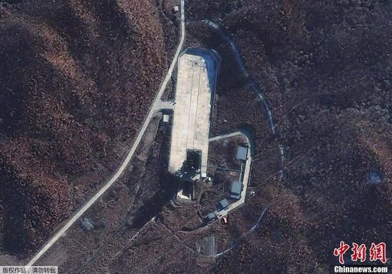當(dāng)?shù)貢r(shí)間12月1日，朝鮮宇宙空間技術(shù)委員會(huì)發(fā)言人說，朝鮮將于本月10日至22日間發(fā)射衛(wèi)星。圖為國外媒