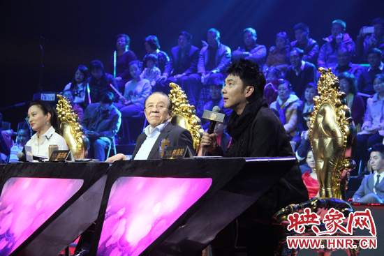 李玲玉、楊洪基、林依輪三位明星評委