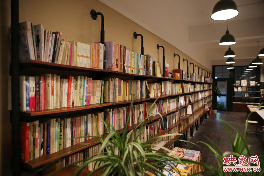 書店內的裝飾。