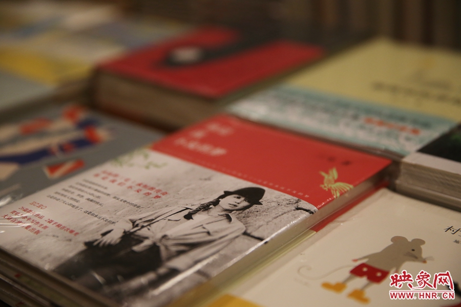 書店內的書。